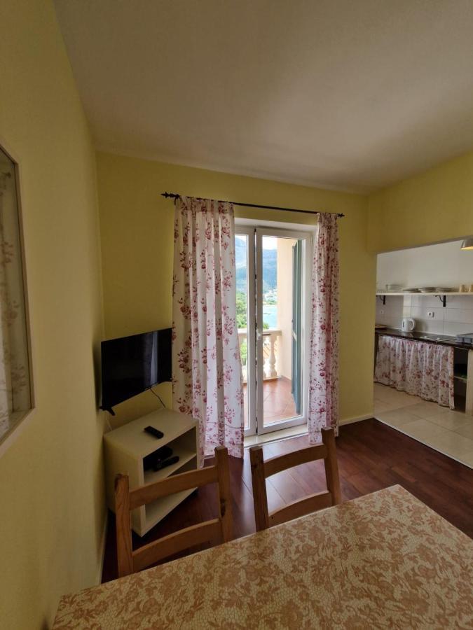 Villa Lukic Apartments Slano Esterno foto