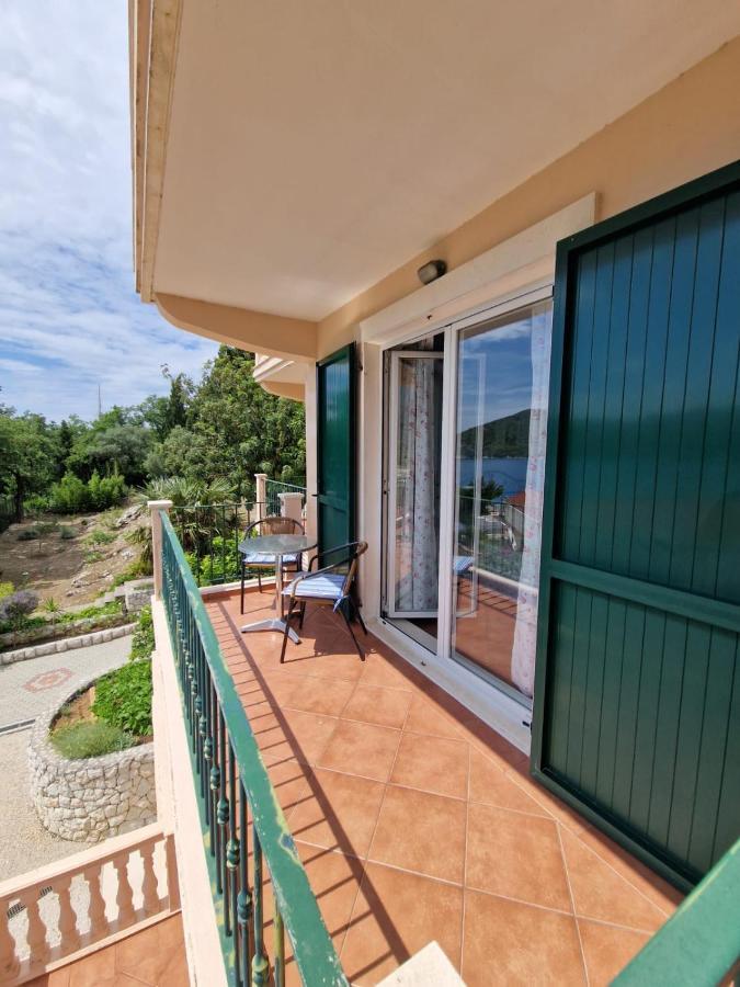 Villa Lukic Apartments Slano Esterno foto